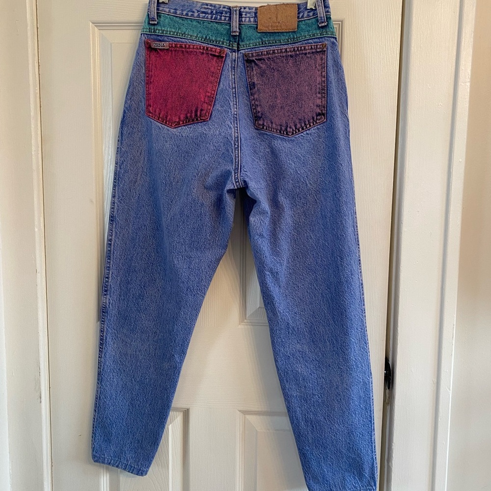 Zenna Brand- Vintage High-Waisted Blue Jeans with Colorful Pockets - Picture 4 of 6